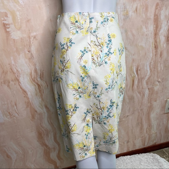 Antonio Melani Rosalie Skirt Size 2 - Picture 6 of 8